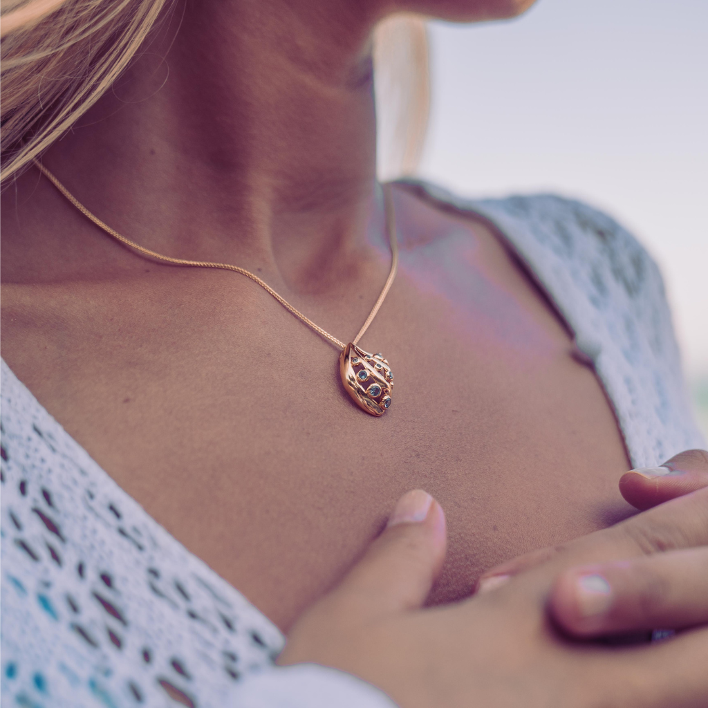 Golden Wave Shell Necklace